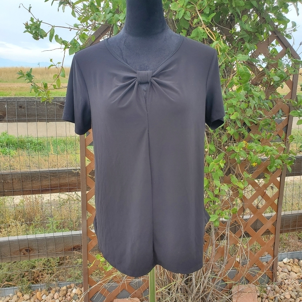 Sami & Jo Black Knot Top Short Sleeve Blouse Women's Size Small NWOT